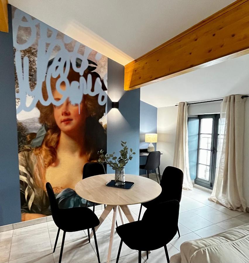 Les Demoiselles De La Tour ! Lägenhet Carcassonne Exteriör bild